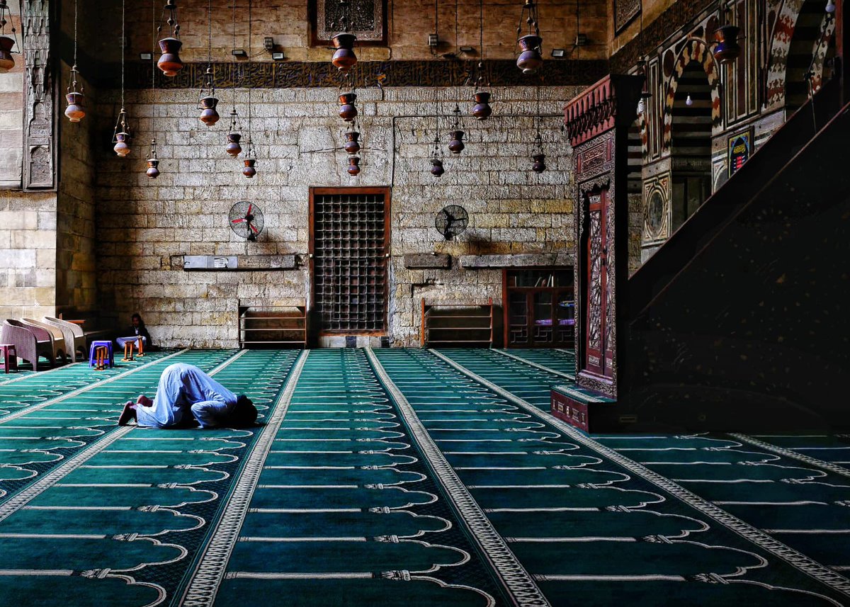 "...Hâlbuki gerçek dost Allah'tır..."

|Şûra'9