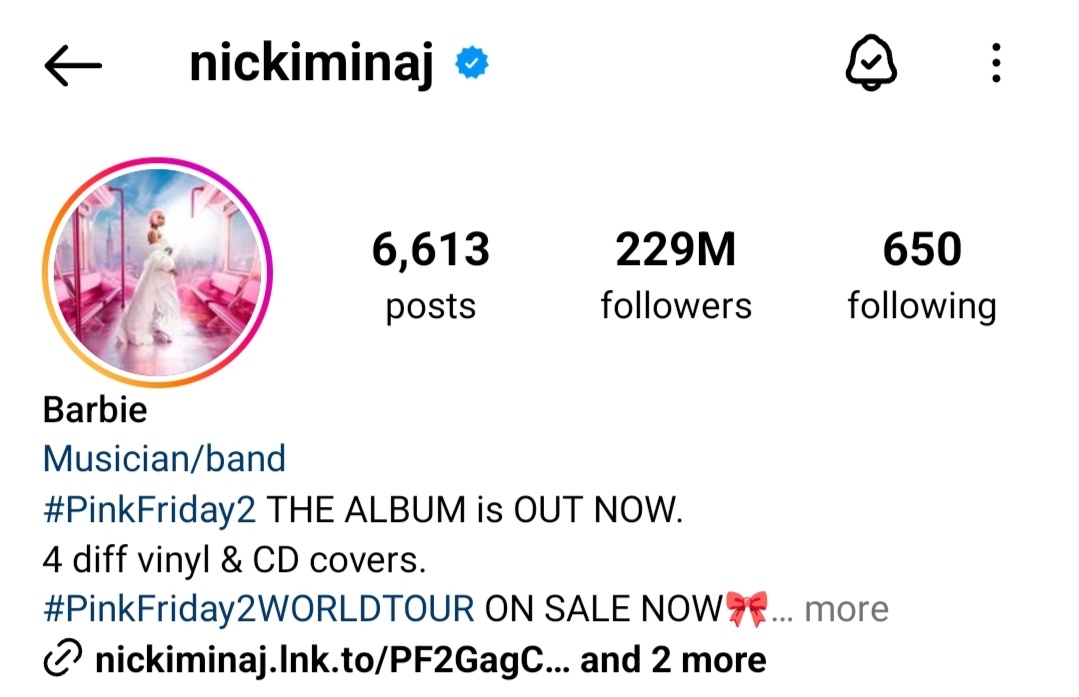 svltedcaramel's tweet photo. Nicki Minaj before &amp; after being "cancelled". https://t.co/fpnatolIsC