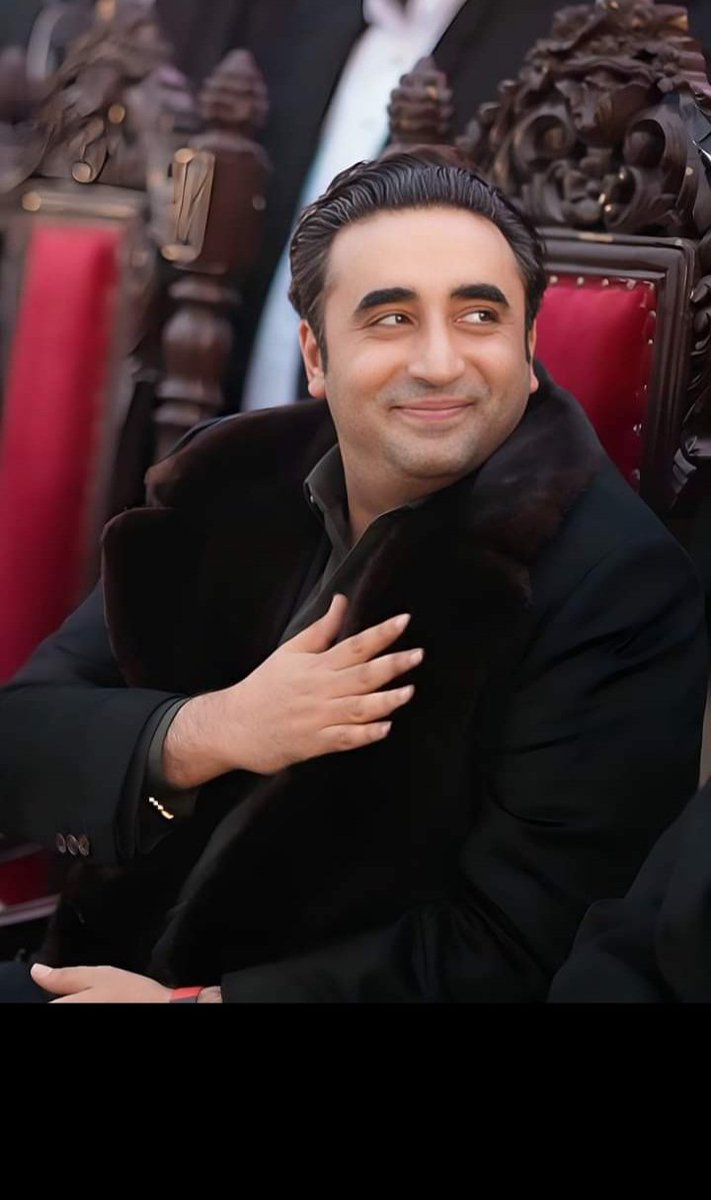 YaseenAlmani1's tweet photo. پاکستان بھر کے تمام متاثرہ ملازمین,جیالوں تیار ھوجاؤ  
انشاءاللہ وزیراعظم بلاول بھٹو زرداری بنے گا 
انشاءللہ 8 فروری کو پاکستان بھر میں جیت پیپلز پارٹی کے امیدواروں کی ھوگی 🏹🇱🇾❤ ایپک صدر 
@AsifAliZardariF
@BBhuttoZardari
@FaryalTalpurPk
@SaeedKhannz
@apaeac23
#JusticeForAPAEAC https://t.co/lZnnHBot9F