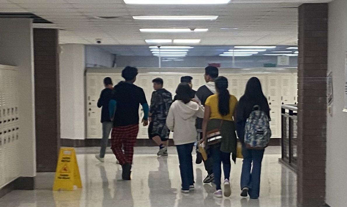 Courtney Johnson (@aliefmiddleesl) on Twitter photo ESL Saturday School back at it again. β¦@PrincipalLopez9β© β¦@MMrbracyβ© β¦<a href="/RaymondLowery11/">Raymond Lowery</a>β© ESL Saturday School back at it again. β¦@PrincipalLopez9β© β¦@MMrbracyβ© β¦<a href="/RaymondLowery11/">Raymond Lowery</a>β©