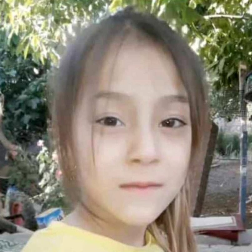DailyTurkst's tweet photo. 12 yaşındaki Behiye, evine zorla giren bir SURİYELİ tarafından öldürüldü! 

Unutmamanız için her akşam hatırlatacağız. https://t.co/OOajCPPPpw