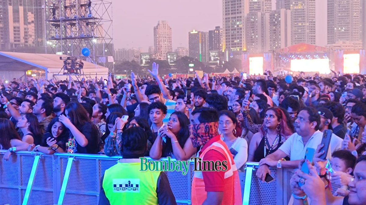 DelhiTimesTweet's tweet photo. .@royalblooduk and @lauvsongs rock the #LollapaloozaIndia stage on day 1 of the music fest in #Mumbai
@LollaIndia #Rock #Music #English #MumbaiDiaries #All4Nothing #StealTheShow #Zarif #MikeKerr #BenThatcher #Lollapalooza #Lolla24 https://t.co/caj5P55NdA
