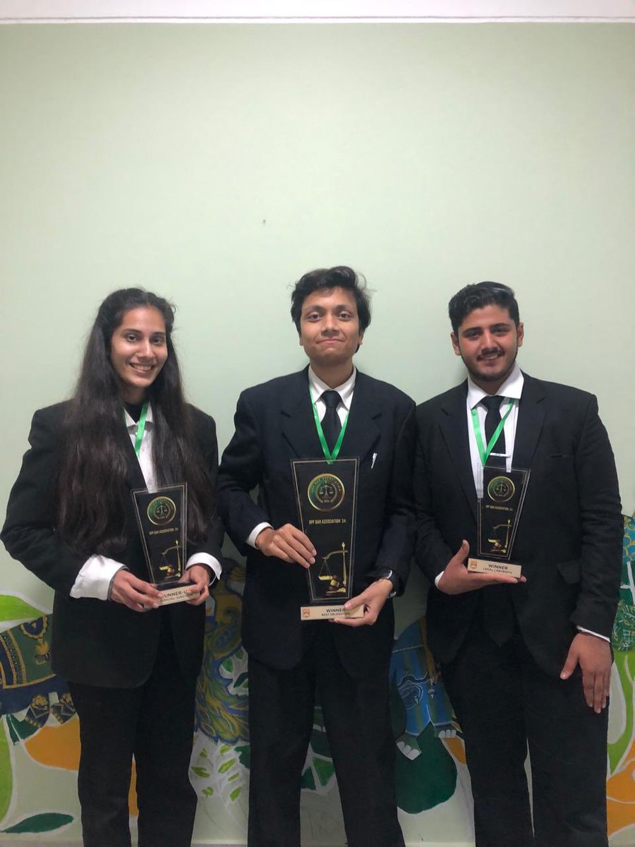 Law_GCU's tweet photo. Adieu to the Mooting Teams of DILS-GCUL as grabbing the winning Best Delegation overall Awards. 

DILS-GCU Team A 
Winner: Lady Labyrinth
Runners Up: Judicial Junction

DILS-GCU Team B 
Winner: Judicial Junction
Runners Up: Lady Labyrinth
#DILS-GCU https://t.co/Bqir45J85J