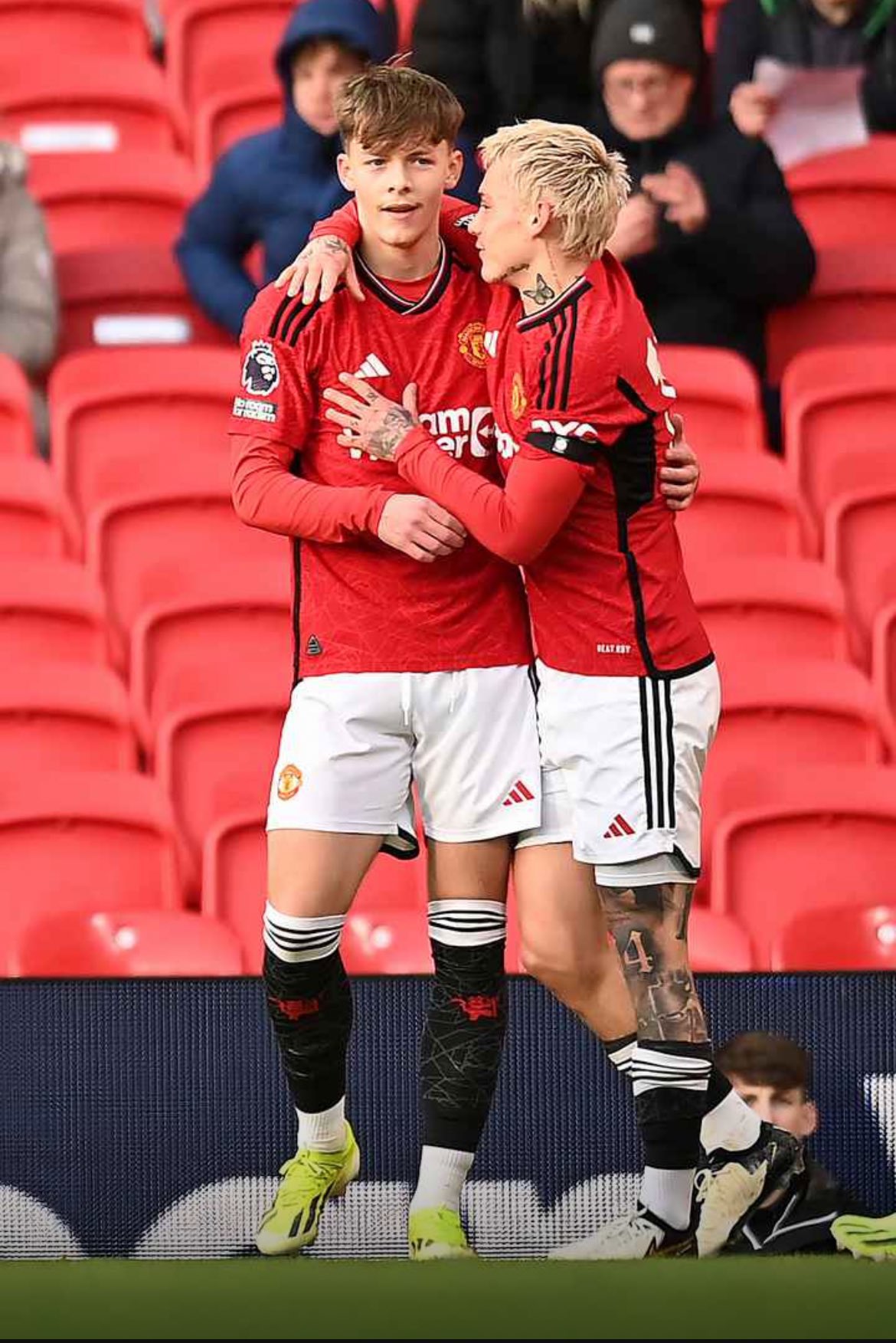 TheSecretScout on X: "Sam Mather in sensational form today for the u21s with 4 goals! He completed his hat-trick after only 26 minutes played https://t.co/cDNfvbd59Q" / X