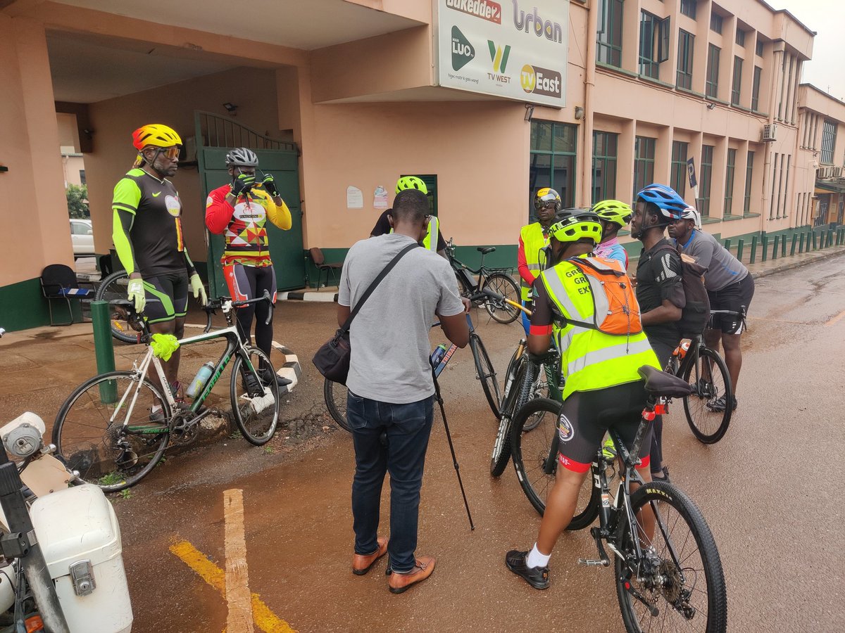 FunCyclingUg's tweet photo. Kampala Cycling Day...Safe cycling lanes...Fit/Healthy living ..Safe Roads.... https://t.co/e4E0ceXXiA