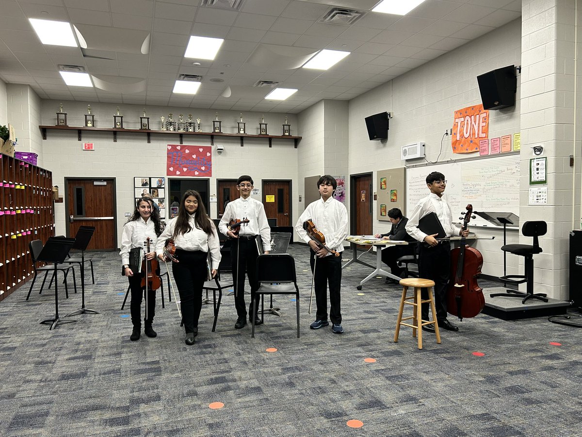 Anthony Middle School (@dranthonyms) on Twitter photo Stellar performances at Solo and Ensemble from <a href="/AnthonyMSOrch/">Anthony Middle School Orchestra</a>! #ravensRISE10yrs Stellar performances at Solo and Ensemble from <a href="/AnthonyMSOrch/">Anthony Middle School Orchestra</a>! #ravensRISE10yrs