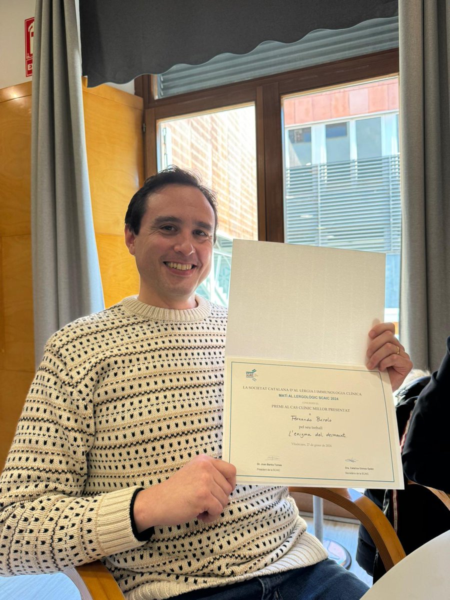 Moltes felicitats al nostre R2 d'#al·lergologia d'<a href="/althaiamanresa/">Fundació Althaia</a> pel premi aconseguit a la millor presentació de cas clínic al #matí2024 de la <a href="/scaic_cat/">SCAIC</a> 
El treball en equip sempre dona bons resultats <a href="/lidiafarrarons/">Lídia Farrarons</a> <a href="/magagimenezlili/">Magalí Giménez</a> <a href="/Laiafy/">fly</a>