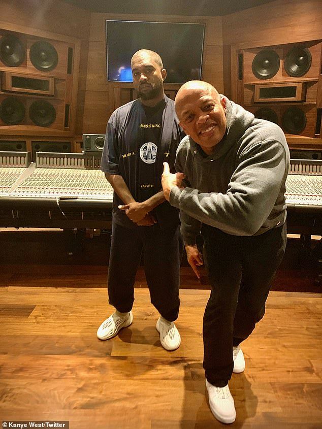 ParisEighty's tweet photo. Kanye West &amp; Dr. Dre 📸 https://t.co/zO2zhpRRsi