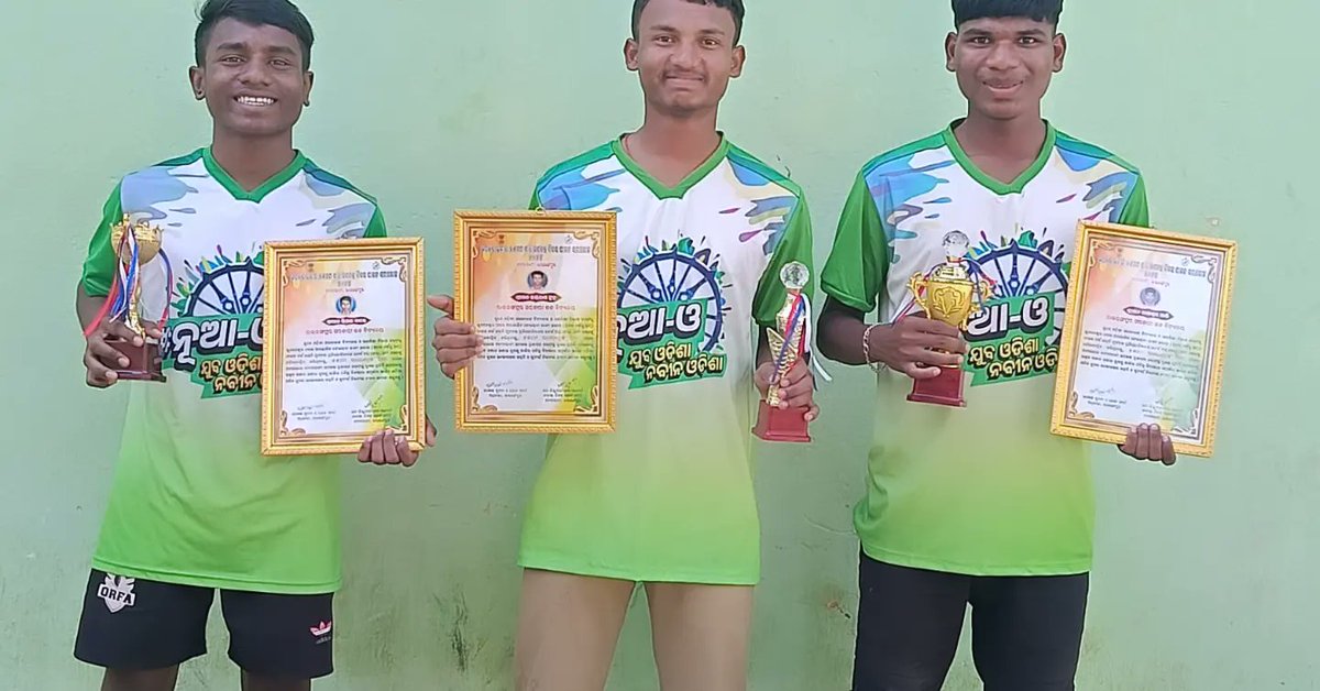 MayurbhanjRugby's tweet photo. Celebrating a proud moment for Mayurbhanj Rugby ๐๐ Recognition on #RepublicDay is a testament to the growing impact of rugby football in our community. #MayurbhanjRugby #RepublicDayRecognition #MDRFA @CMO_Odisha @MoSarkar5T @Vkpandianfancl1 @GC_Murmu @rvineel_krishna https://t.co/HAMrtYXltP