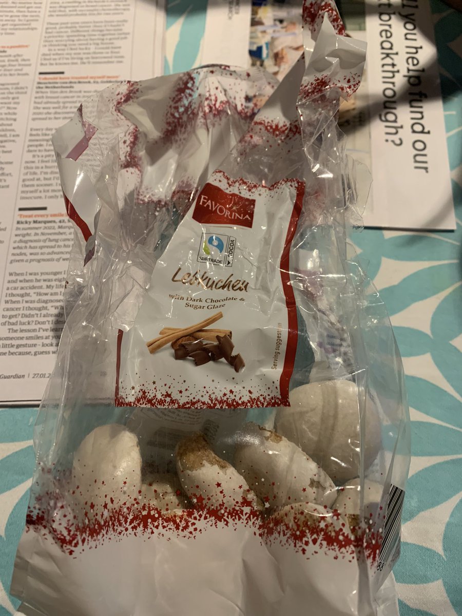 ninacbell's tweet photo. @LidlGB shocked to discover #porkgelatine in these biscuits https://t.co/Tw8fQcwiOe