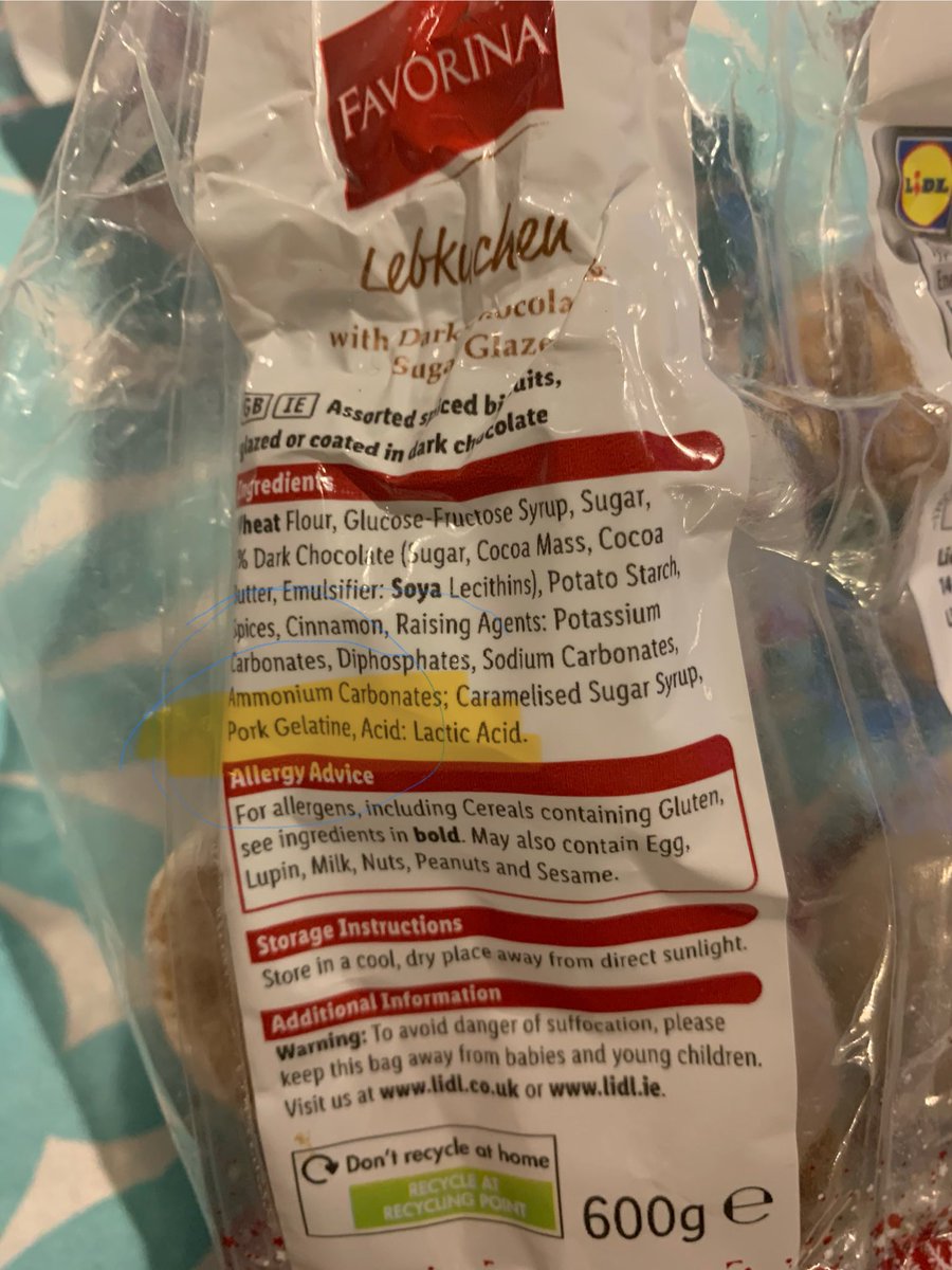 ninacbell's tweet photo. @LidlGB shocked to discover #porkgelatine in these biscuits https://t.co/Tw8fQcwiOe
