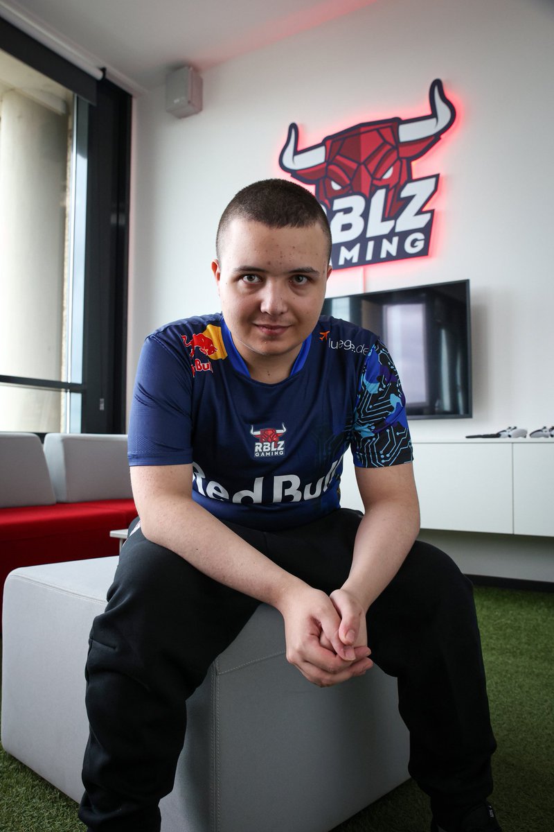 Joined RBLZ YoungstarZ <a href="/rblzgaming/">RBLZ GAMING</a> 
Looking forward to our next challenges!