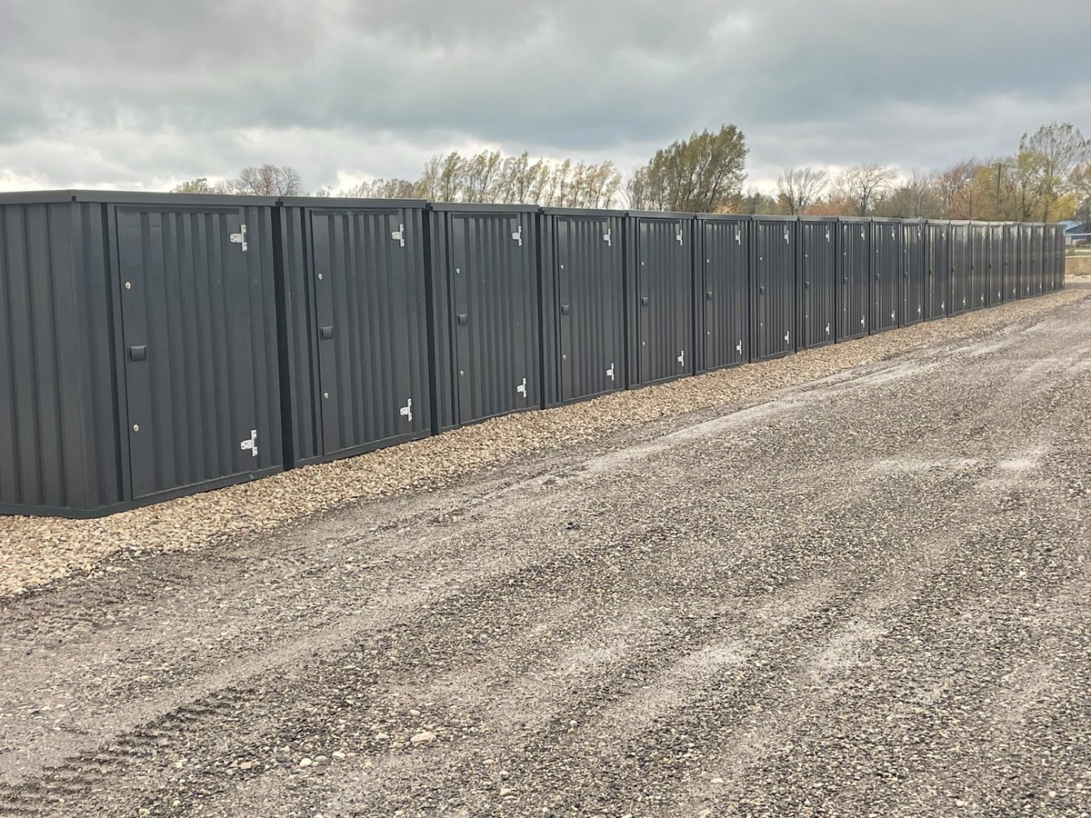 FPContainer's tweet image. Flat Pack Container Self Storage:

🚀 Transform your space with our Flat Pack Container #SelfStorage  Ideal for businesses and homeowners needing extra room. Easy assembly, robust design, and customizable. 🏠

#SelfStorageSolutions #SpaceSaver #FlatPackStorage #OrganizeYourLife