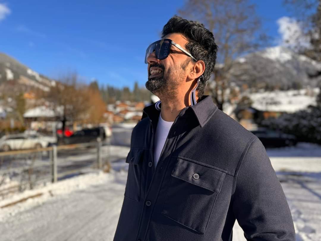 KabirSatabdi's tweet image. Frm Agnisapath 2 Pradhan d journey was really a rollercoaster ride..we cmpltly felt d thrill with u in every step..You was, you are and you will be marvelous for sure..Always with you dada.. Congratulations for completing 18 yrs in this Tollywood..Many more to come @idevadhikari