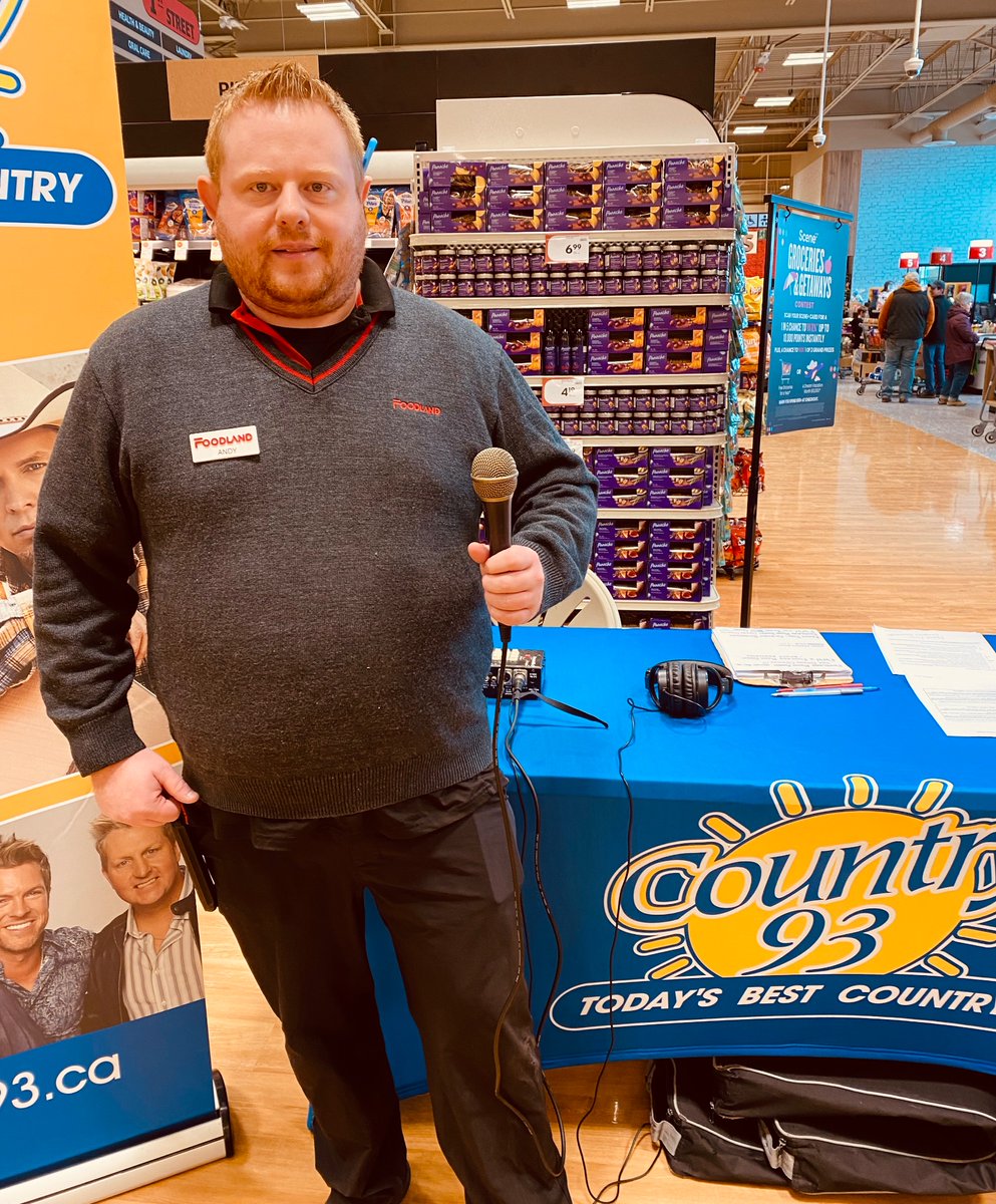Andrew Kelly @ Foodland Mount Forest. New &amp; Improved location. Listen for Andrew &amp; more today with @country93