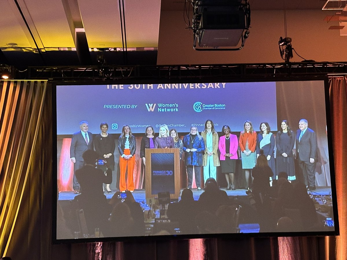 VanessaVcrosado's tweet photo. Congrats @nancystager on such a deserving recognition!! Thanks for all you do for our communities through the @easternbank Foundation. #joinusforgood https://t.co/ozgvwbXEVd