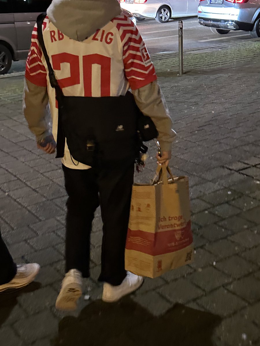 Scheiss Erfolgsfans... #VfBRBL 🤣