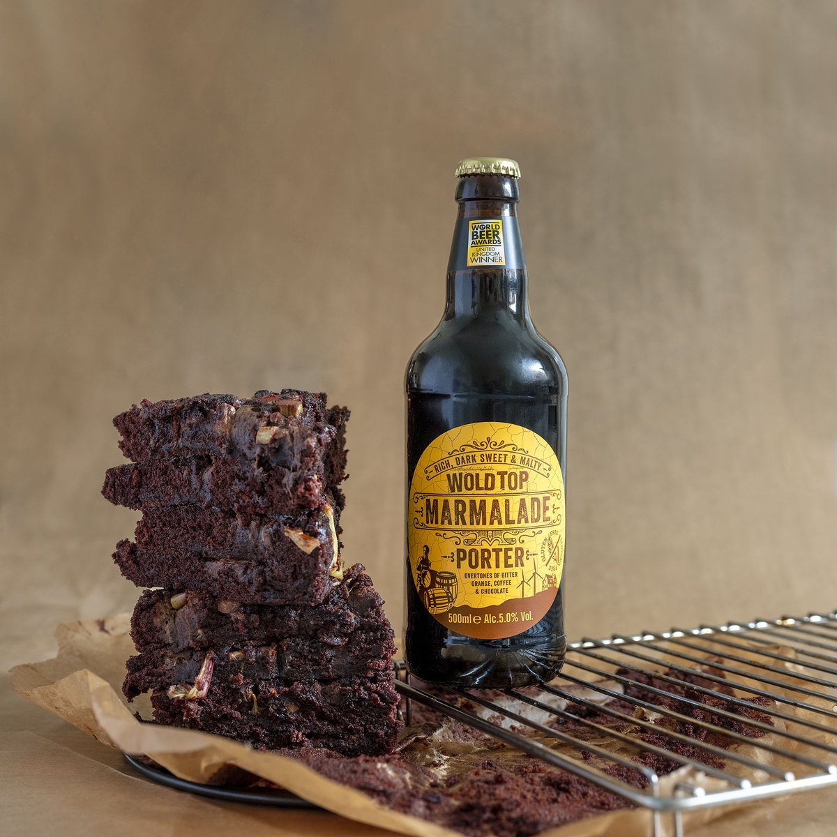 Apparently it’s International Chocolate Cake Day today so what better way to celebrate than with this delicious pic and link to a fab recipe to make chocolate brownies using Marmalade Porter… bit.ly/WTYRO3 Yum!