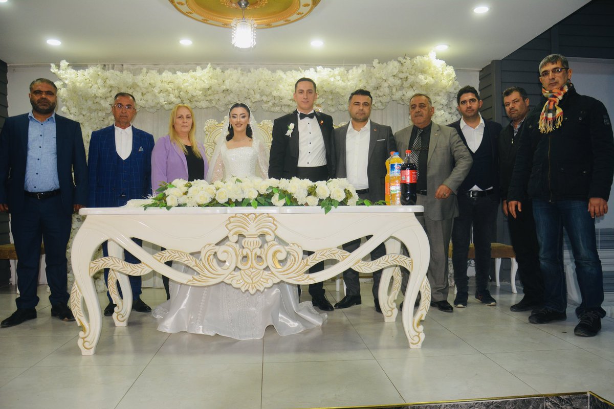arslan01_omer's tweet photo. Toprak ve Karal ailesinin kıymetli evlatları Ferhat ve Sevgi kardeşlerimizin düğün merasimine katıldık.Ömür boyu mutluluklar diliyorum.Rabbim birlikte sağlıklı,uzun ömürler geçirmelerini nasip etsin.
#ÖzümüzsözümüzbirsevdamızCeyhan
#İçimizdenbiri https://t.co/ER0WYcwwLt