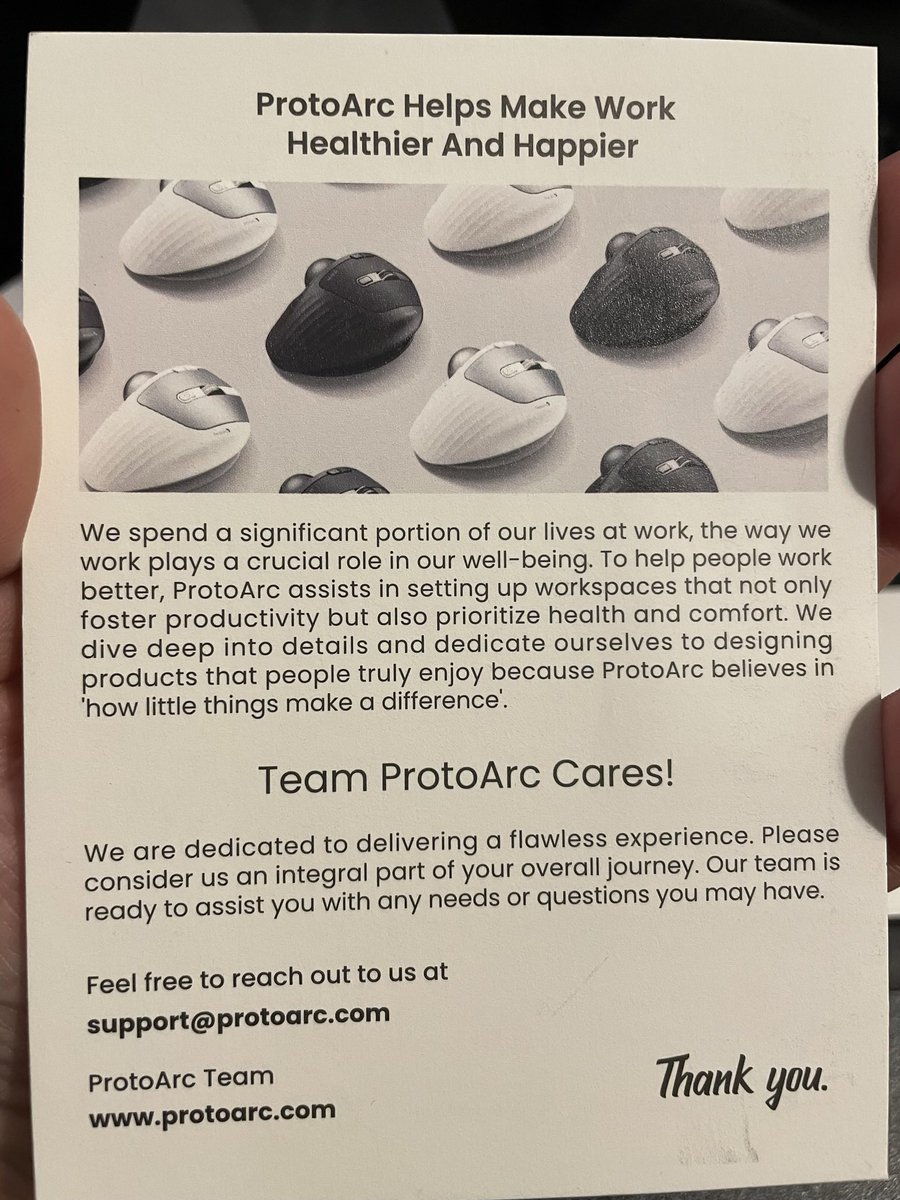 MarieBe_UX's tweet photo. Love the unpacking experience of my new mouse from @protoarc_ . Love the little extra care for the client experience. https://t.co/Fm7FWGi4QP