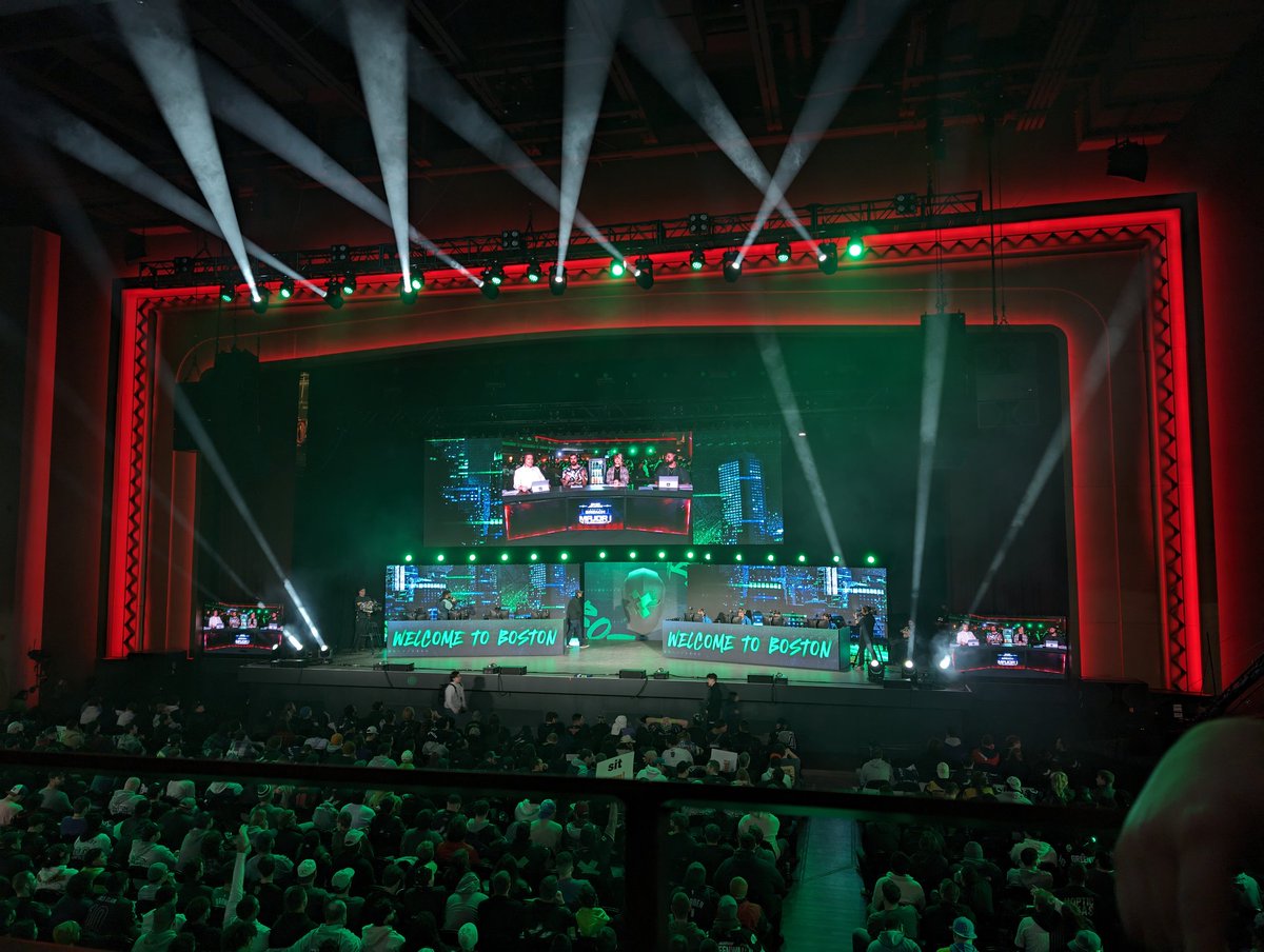 Call of Duty Major I - day 3

Can you spot a be quiet! Sign?
#callofduty #cdl #CDL2024 #bostonbreach