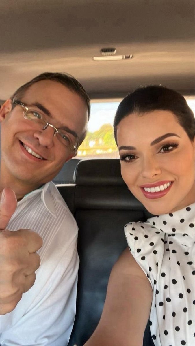 Me fue otorgada por la Presidenta de Honduras , Xiomara Castro , la Orden Francisco Morazán en el grado Gran Cruz Placa de Plata. Le expresé mi gratitud y sinceras felicitaciones en su segundo aniversario al frente del Gobierno de la República. 👍👍✅