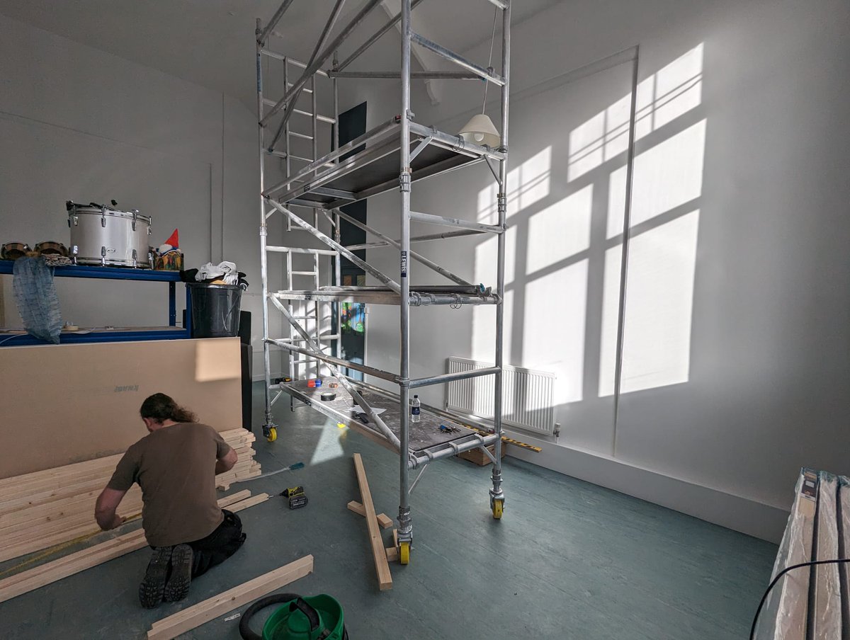 BurtonSt's tweet image. Our new art room is transforming beautifully, thanks to the generous community  #donations and funds raised at our annual Christmas market. #nonprofits #abilitynotdisability