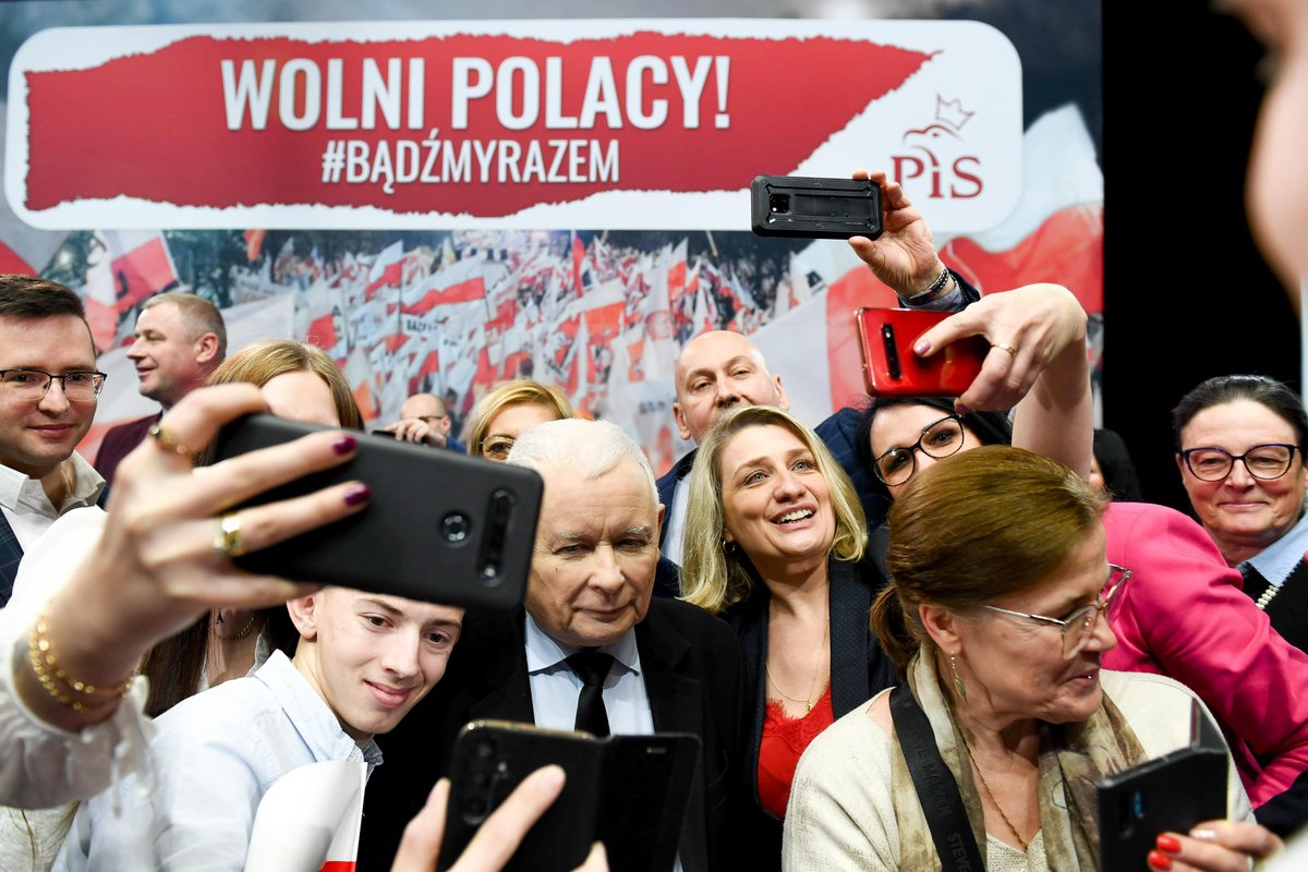 Prawo i Sprawiedliwość tweet media