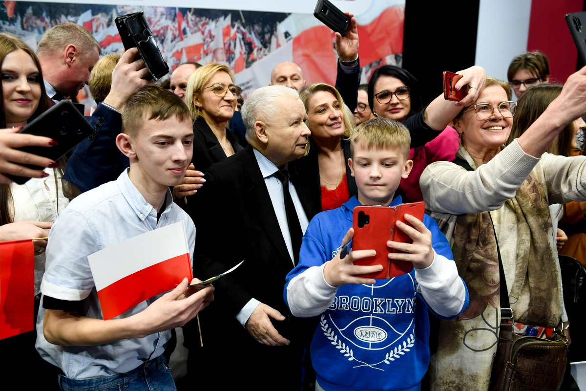 Prawo i Sprawiedliwość tweet media