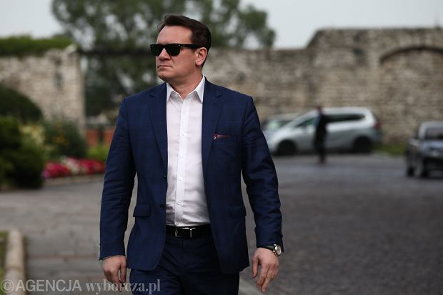 Vito82488734's tweet image. W obliczu przejęcia władzy przez sitwę sabotażystów, którzy w 1 m-c zdołali wielokrotnie złamać konstytucję wprowadzając totalitarny reżim i doprowadzić Polskę na skraj przepaści, z groźbą wojny domowej włącznie, na czele PiS potrzebny jest prawdziwy fighter. Dominik Tarczyński.