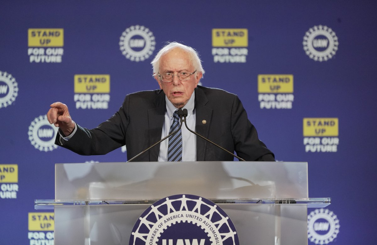 UAW's tweet photo. “We are currently seeing a major revitalization of the trade union movement in America. And, in that regard, I want to thank the UAW for all that you are doing, because you are helping to lead that revolution." 

— U.S. Senator @BernieSanders https://t.co/ZKpm2UY9Tu