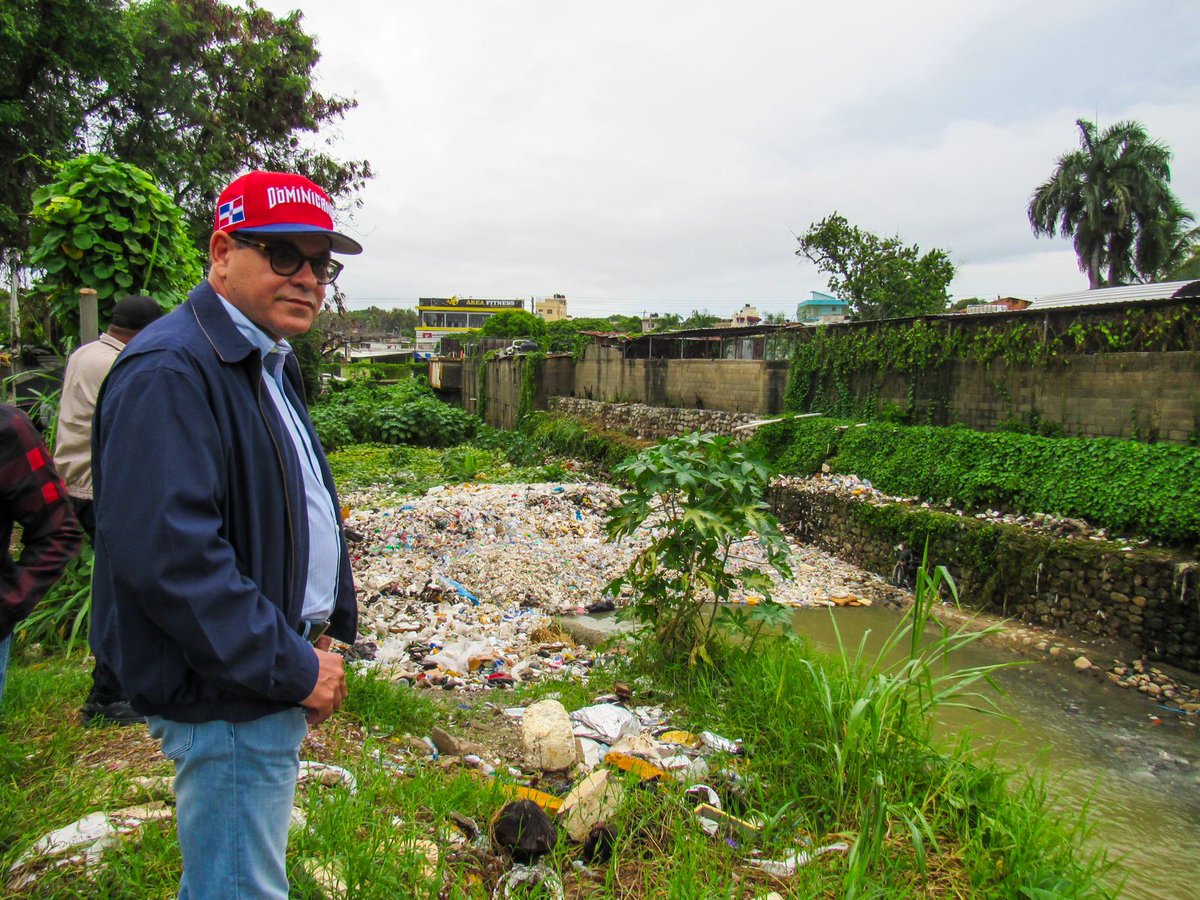 Joelnolasco01's tweet photo. Por un Santo Domingo Oeste sin arrabalización y con más oportunidades para la juventud , Aquilino Serrata (Son) se compromete a solucionarlo. 🤝🏼✅

#JuntosPorUnMunicipioNuevo
#AquilinoSerrataAlcalde
#RescateRD https://t.co/JCch4ltVUV