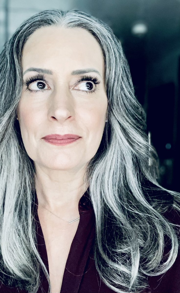 pagetpaget's tweet image. Shhhh…. Yes, we are back shooting. No, we aren’t supposed to post anything from our trailers or in wardrobe so I edited this pic and think I’m within rights. Kisses !!!