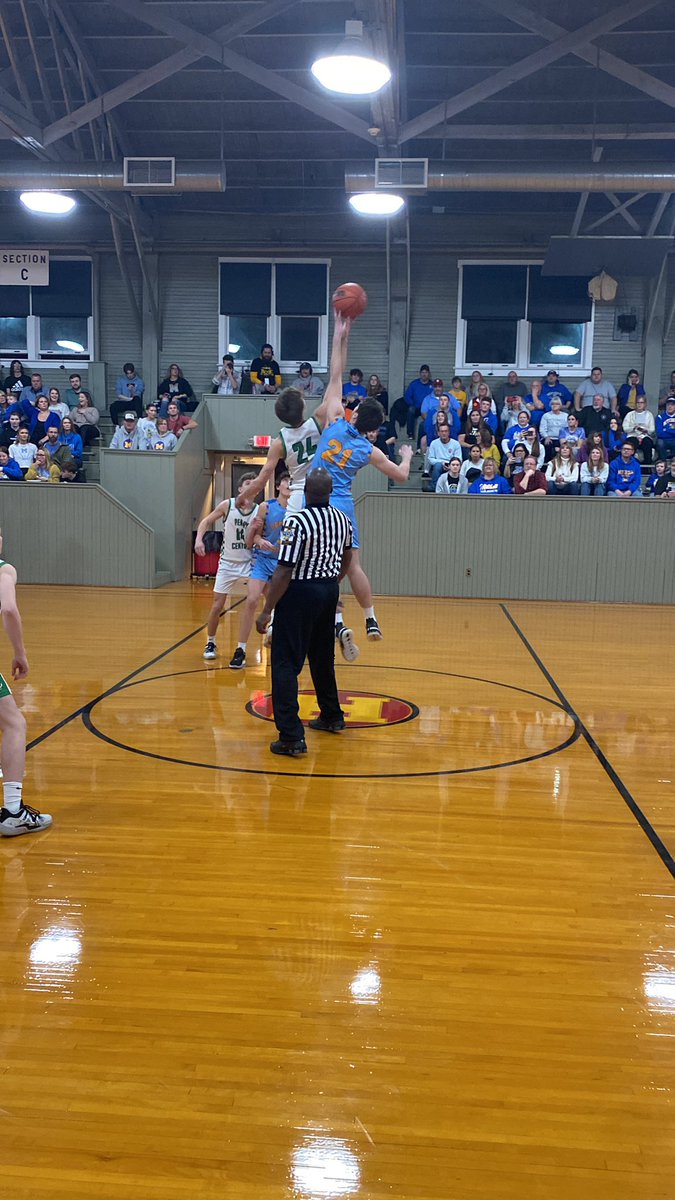 Powder Blues at the Hoosier Gym tonight. Perry Central and the Jackets tipping it up!!