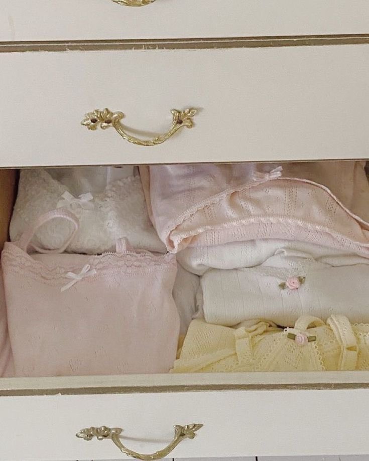 bulishrimp's tweet image. How I lost 20lbs in less than a month. (Dec 31st-Jan 27) 

A 🧵