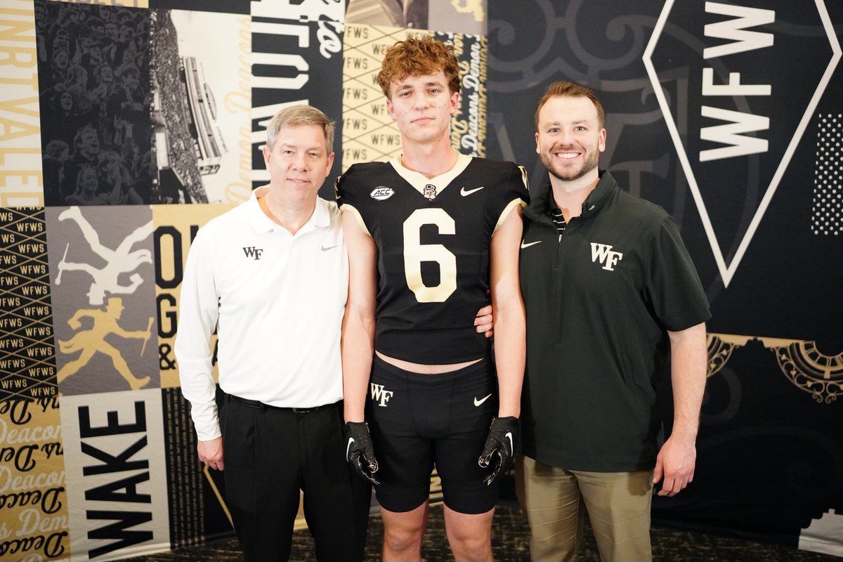 Always a great time @WakeFB Thank you to @WayneLineburg and @RyanSchutta for the hospitality @DanOrnerKicking @MattWogan6 @CHS_CavsFB @dukehwt @UCNCFootball