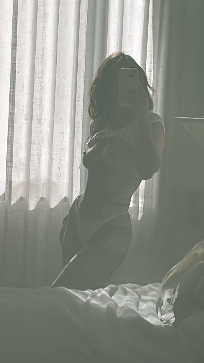 miki_modelx's tweet photo. Hazme saber con un RT lo mucho que te gustaría tocarlas 🙈🖤

https://t.co/baCq9zWrot https://t.co/vfJy60mGPb