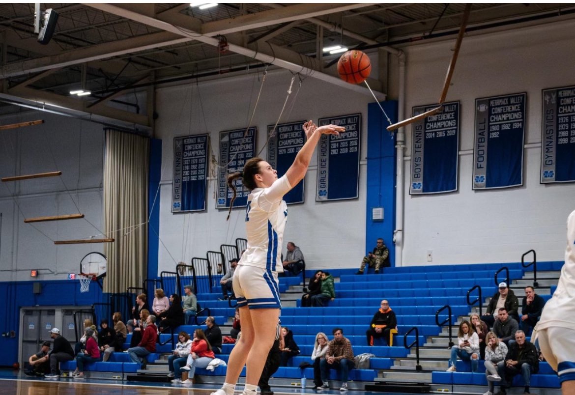 rangersbball1's tweet photo. Letsss gooo Ranger Nation!!!! Big time game tomorrow as  @pfeil_samantha is 3 points away from 1,000. She is looking to become the 10th Ranger ever to reach this milestone…amazing kid who deserves the communities support!!

12:00pm vs Chelmsford @ MHS

@methuensports https://t.co/fBOtw95xYx