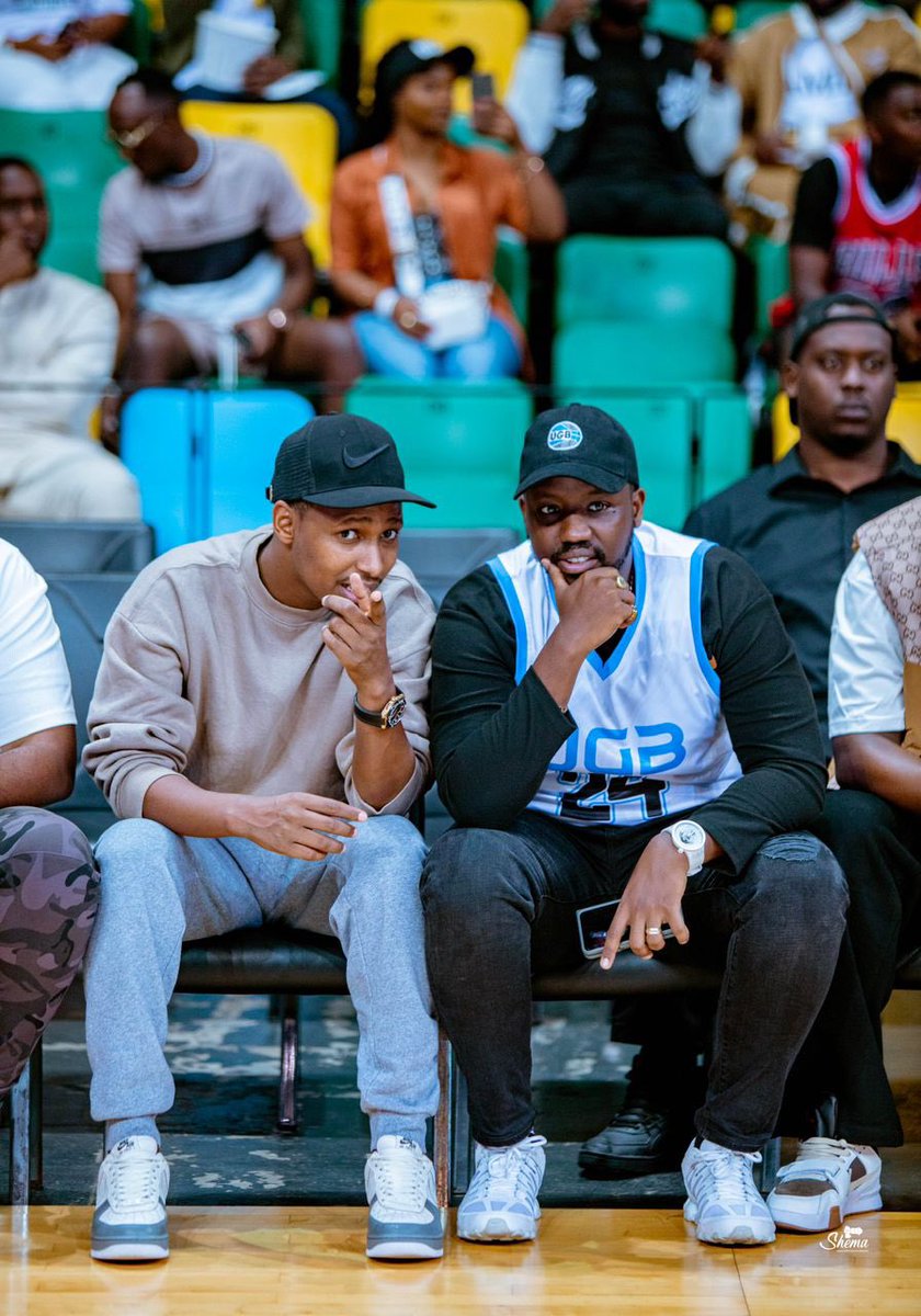 coachgaelk's tweet photo. Uniting with stars from gospel to RNB, all brought together by the universal language of sports. Ariko ni @UGB_Rwanda gusa wabibona.
@IsraeMbonyi @BruceMelodie @ferwabaRW
#SportsEntertainment #Kumutima https://t.co/wlYXNbnFTa