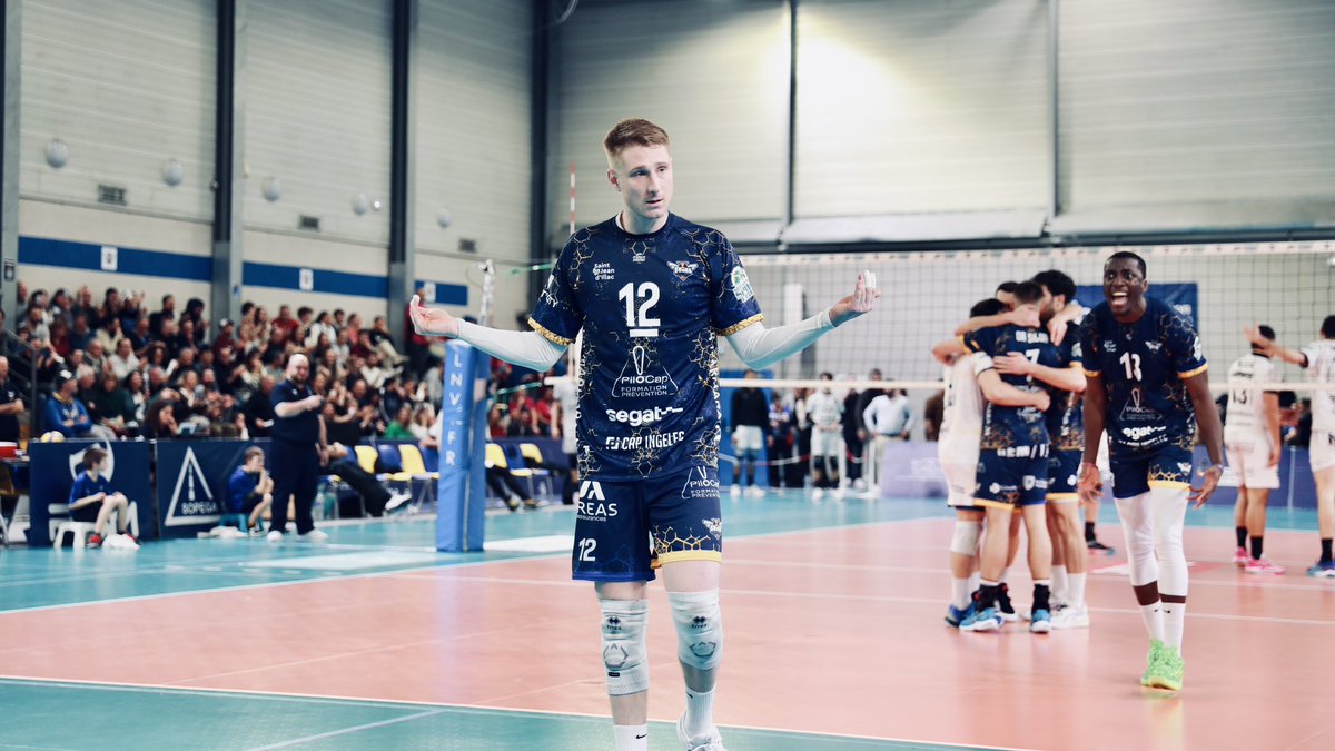 L’Abeille Girondine ASI tweet media