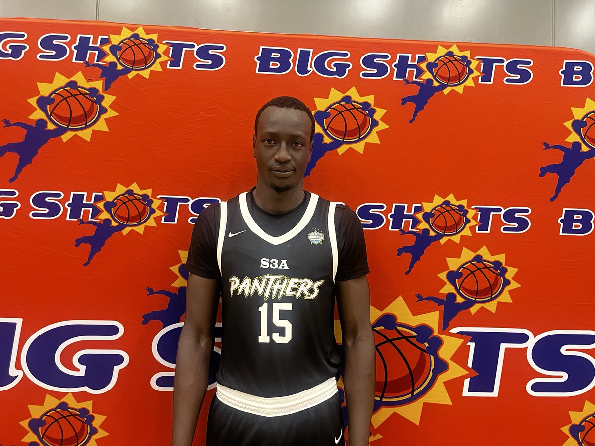 BIG SH🏀TS tweet media