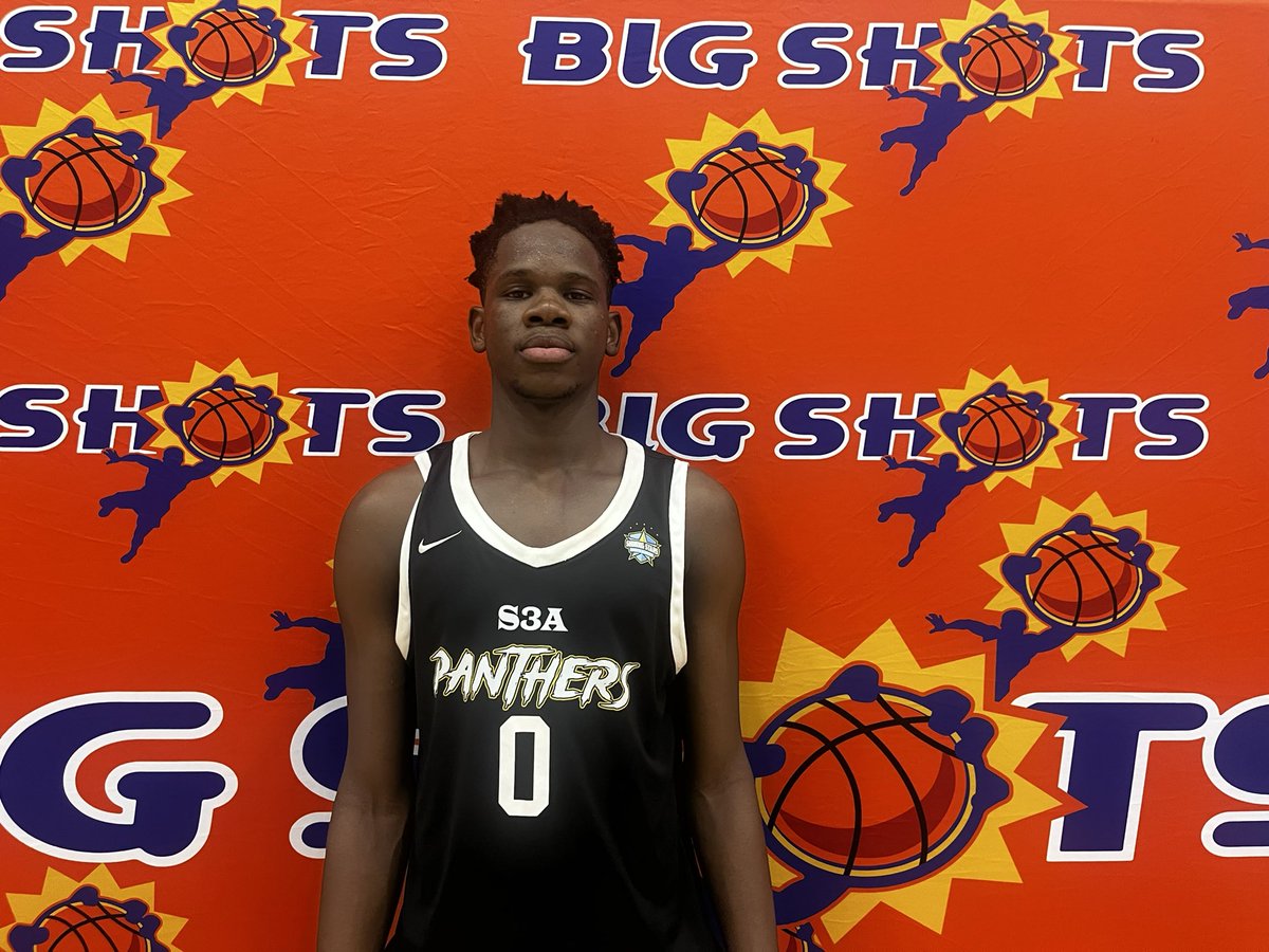 BIG SH🏀TS tweet media