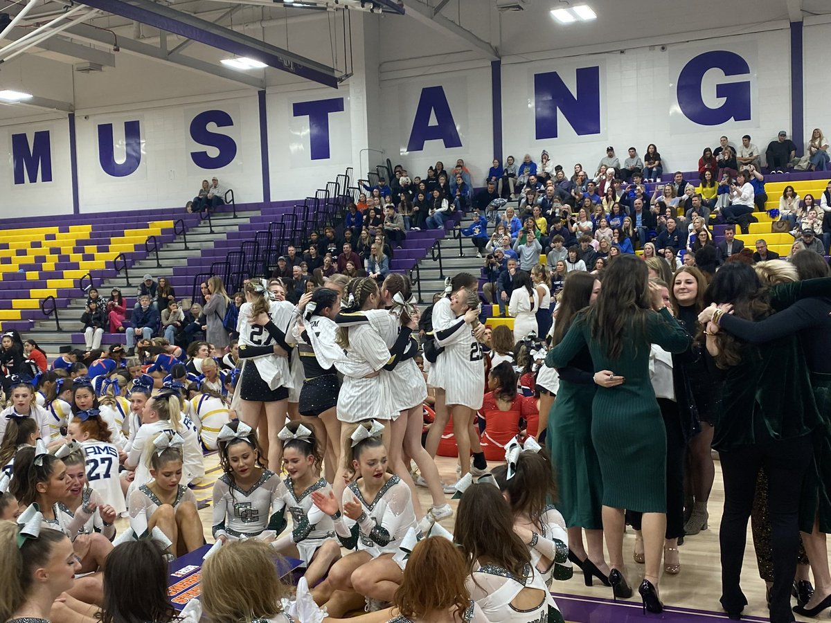 GNHSAthletics's tweet photo. Congratulations to Knights cheer on their IHSA State Qualification! https://t.co/PQnSVvbff8