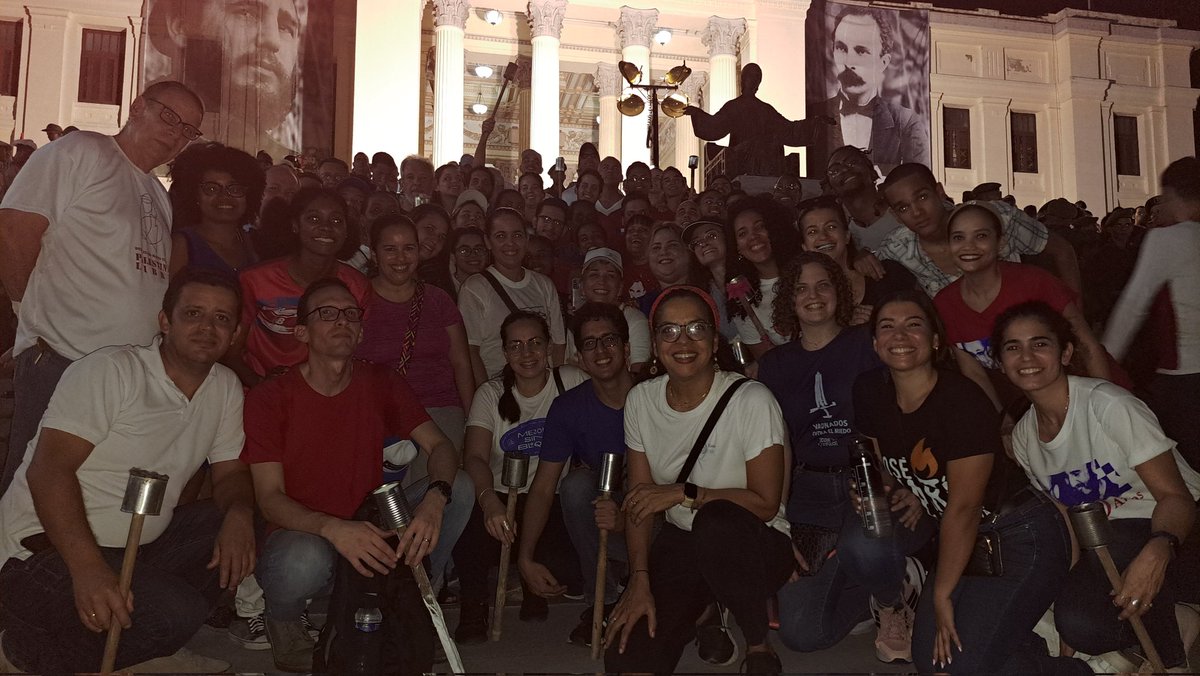 Y ya somos más, vamos llegando, sumando, #ConElMismoFuego por #Cuba 💪🏽🇨🇺❤️ por la Revolución, #MartiVive
