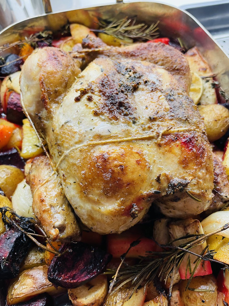 Pétur Jónsson tweet media