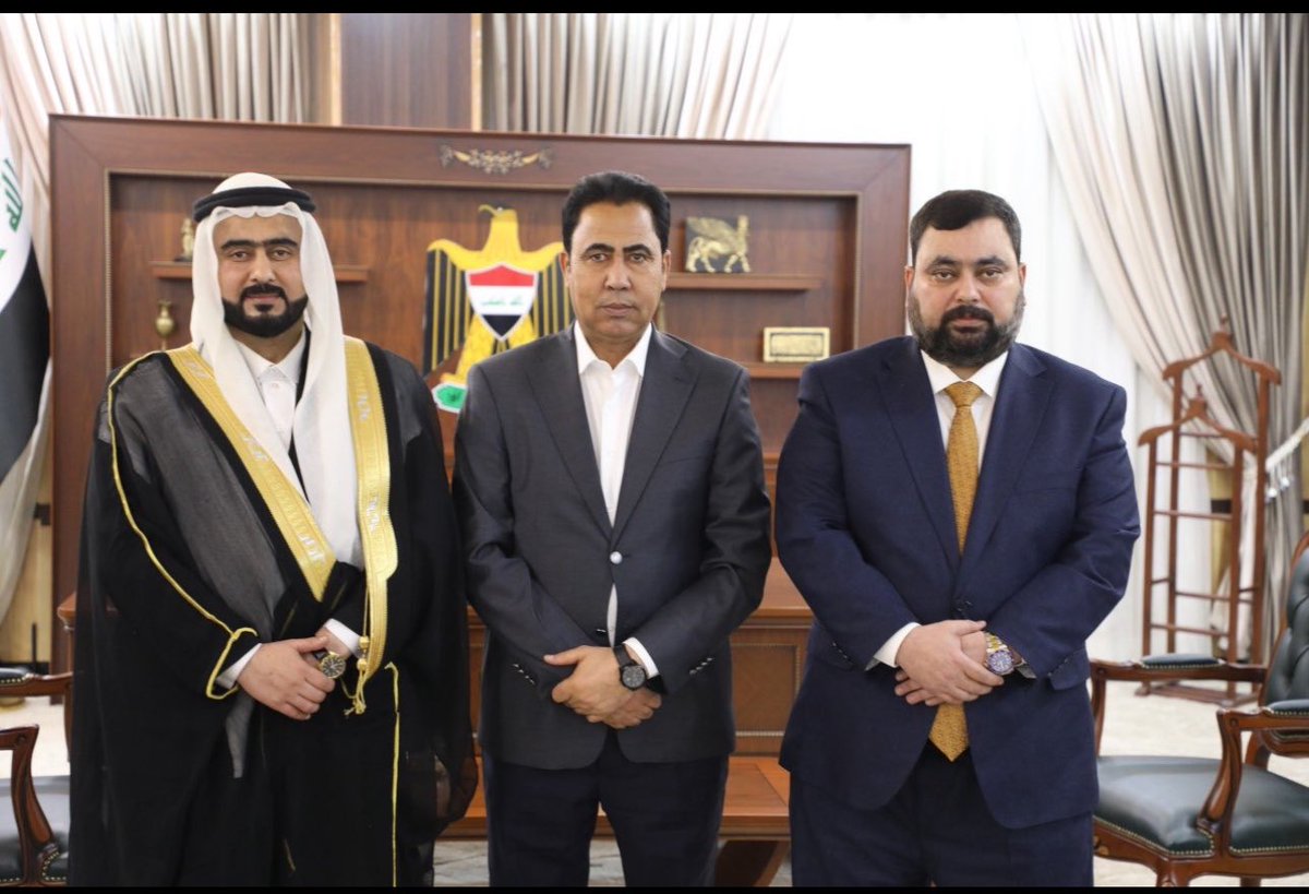 عندما يكون القرار يخص نينوى واعمارها فاننا ندعم الشخص القادر على اكمال البناء وعجلة الاعمار والاستقرار بذلك ندعم ترشيح الاخ عبد القادر الدخيل لمنصب محافظ نينوى
النائب فلاح الزيدان