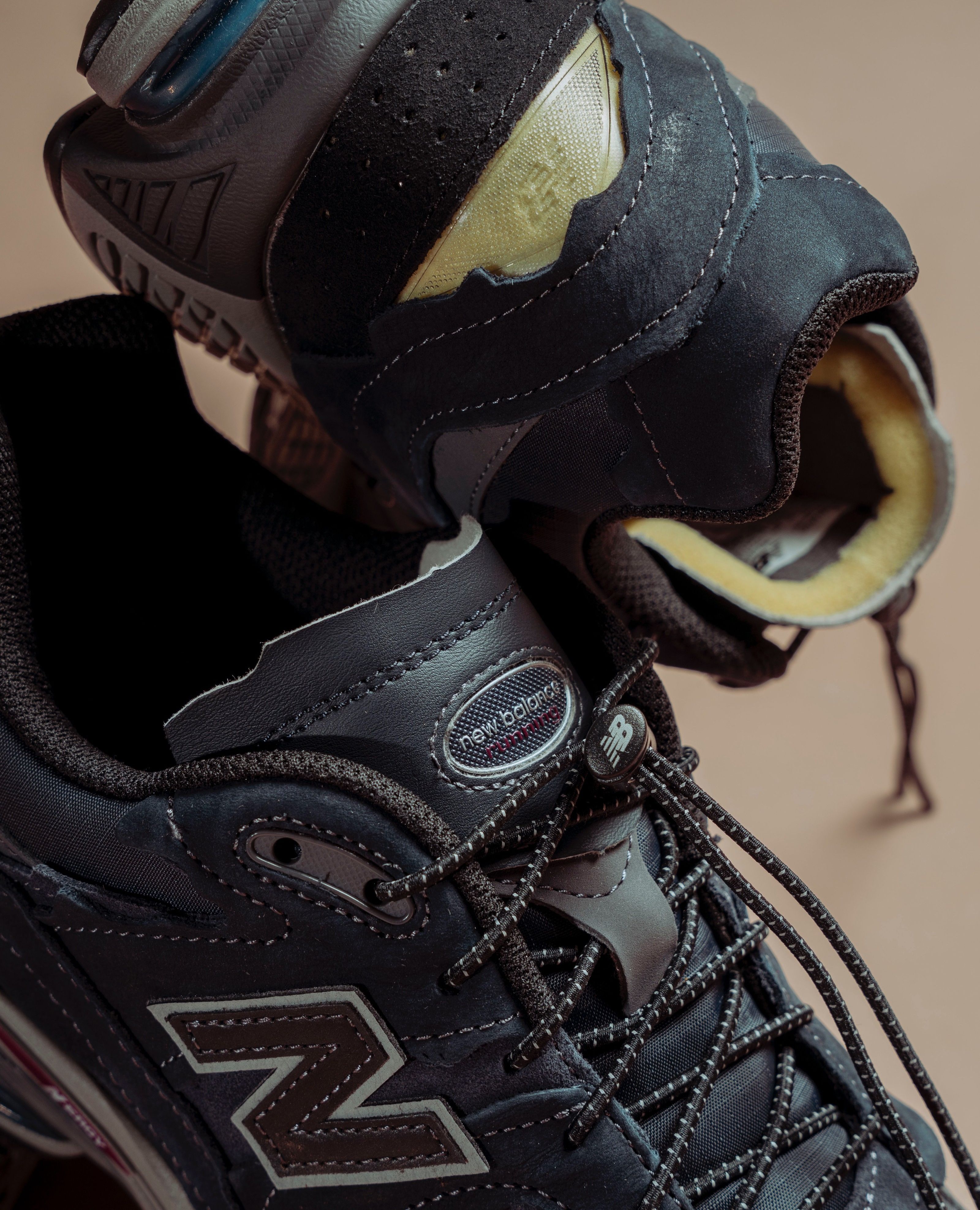 New balance 2025 2040 leather