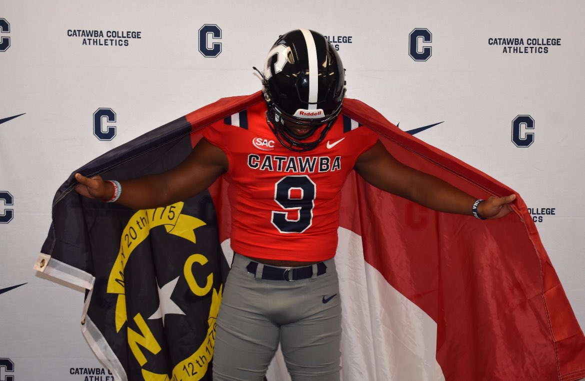 I had a great time on my official visit at Catawba this weekend!! <a href="/tyhaines16/">Tyler Haines</a> <a href="/CoachVellucci/">Jake Vellucci</a> <a href="/CoachBThomson/">Braden Thomson</a> #catu #allgas