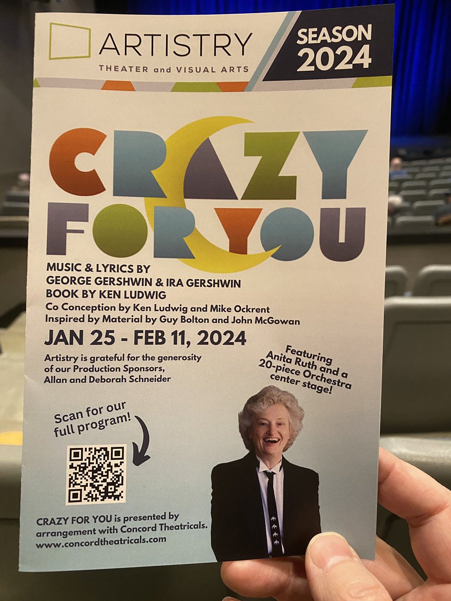 LifeinRevue's tweet photo. Saw this fantastic show last night! https://t.co/VnQzm1E1zQ https://t.co/AwXQrk70tu