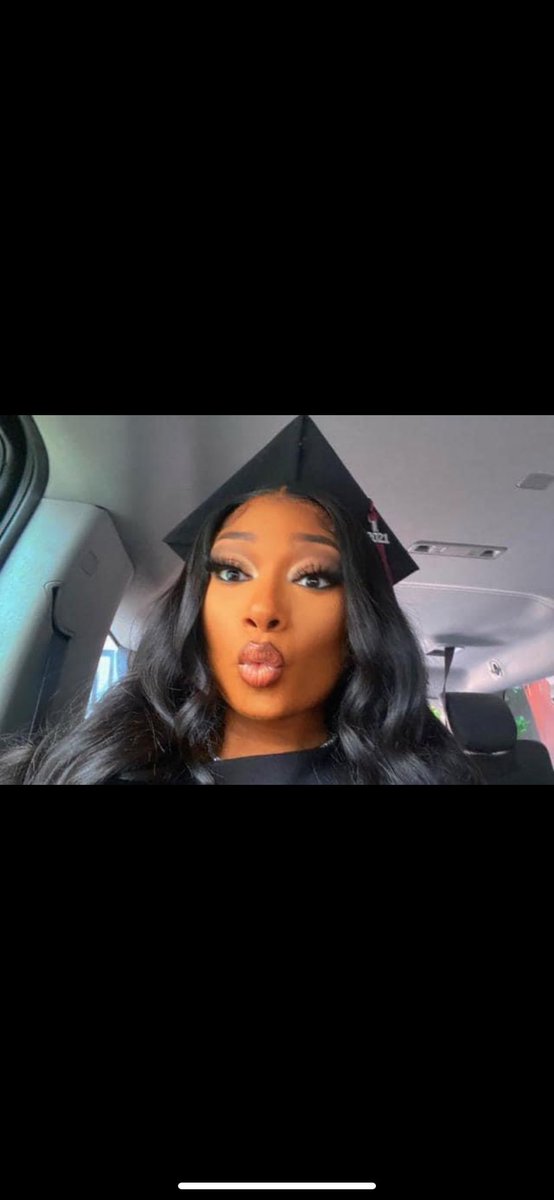 Simonee_deee's tweet image. They could NEVAAA make me hate you Meg 🎓😘. 
#Tinasnowfanclub❄️